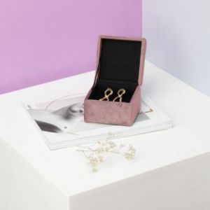 AmeliaHome Pudełko na biżuterię szkatułka BASA 10,8X7,8 różowy