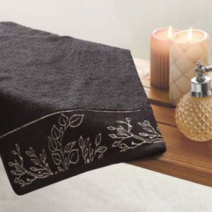 Ręcznik bawełniany z ozdobną bordiurą liście VICTORIA 70X140 czarny