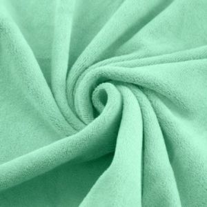 Ręcznik sportowy szybkoschnący mikrofibra AMY 70X140 jasny zielony