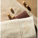 Ręcznik frotte z szeroką bordiurą ornament KLAS 50X90 kremowy