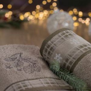 Ręcznik świąteczny z żakardową bordiurą i haftem HOLLY 50X90 beżowy x6