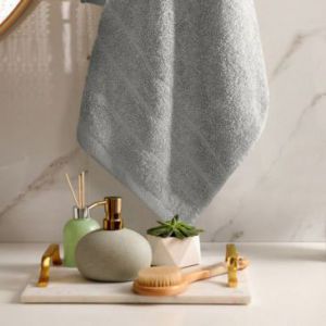 Ręcznik bawełniany z bordiurą RENI 30X50 biały